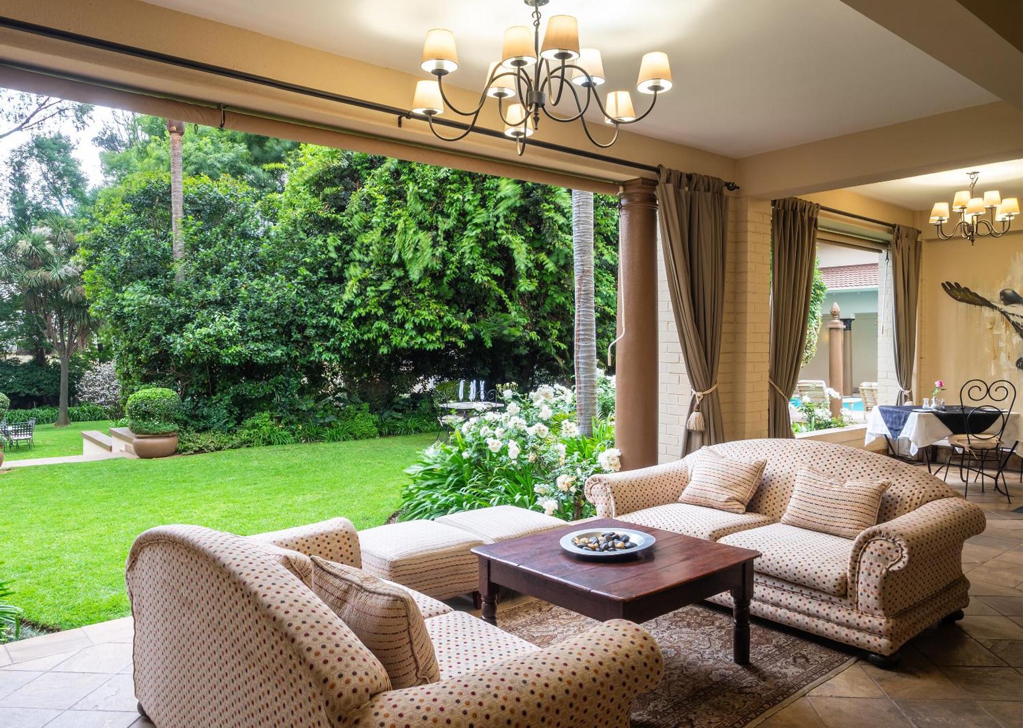 10 2Nd Avenue Houghton Estate By Dream Resorts ヨハネスブルグ エクステリア 写真