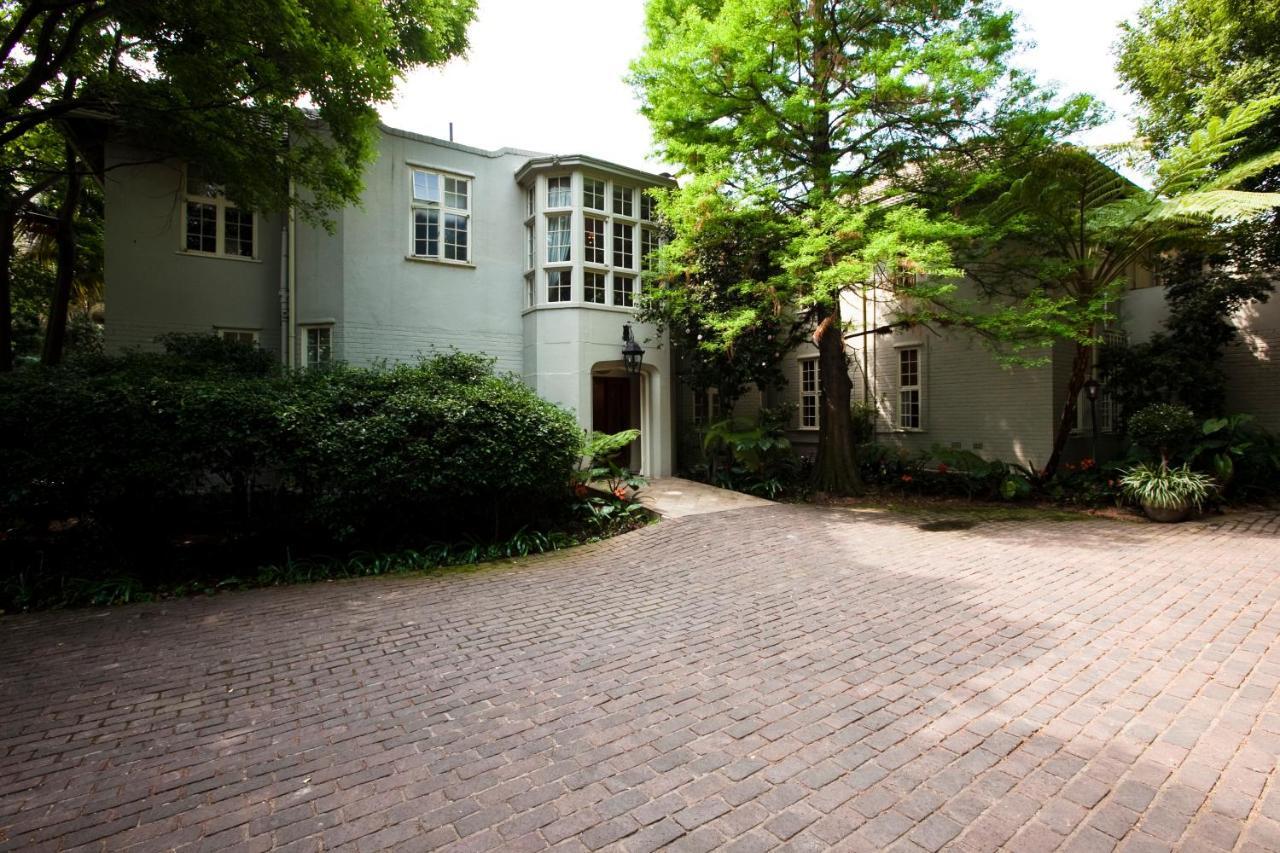 10 2Nd Avenue Houghton Estate By Dream Resorts ヨハネスブルグ エクステリア 写真